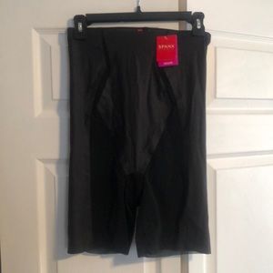 Spank- High-waisted Mid-Thigh Short- Large Black